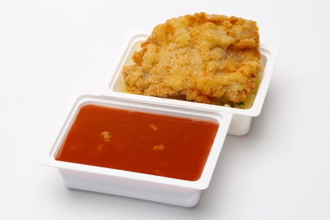 Croissant, Paradicsomleves, betűtészta, Rántott sertésszelet, petrezselymes burgonya