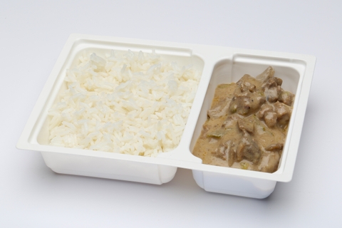 Stroganoff vadragu (szalonna, uborka, gomba, tejszín, mustár), rizs