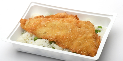 Hekkfilé rántva szezámmagos bundában, rizi-bizi