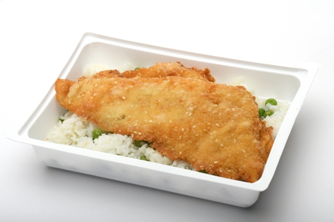 Hekkfilé rántva szezámmagos bundában, rizi-bizi