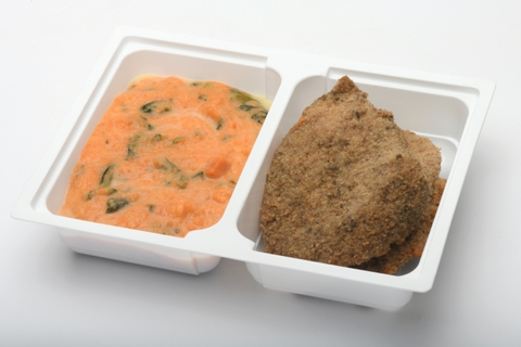 Argentin csirkemell TK bundában, parajos karottapüré