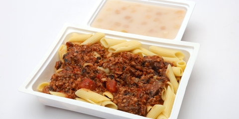 Gyömbéres almaleves, Paradicsomos-gombás GM penne, csirkével