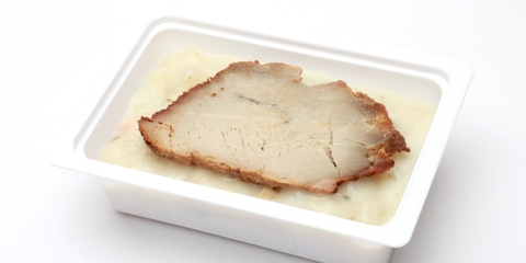 Karalábéfőzelék, sertéssült