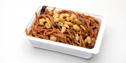 Mogyorós-fűszeres spagetti