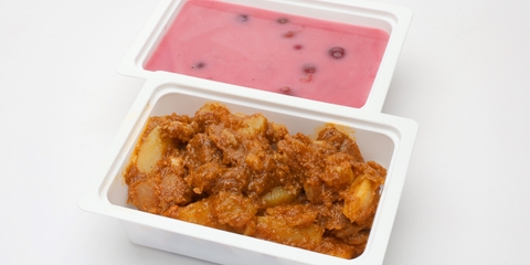 Erdei gyümölcsleves , Csülökpörkölt vele főtt burgonyával