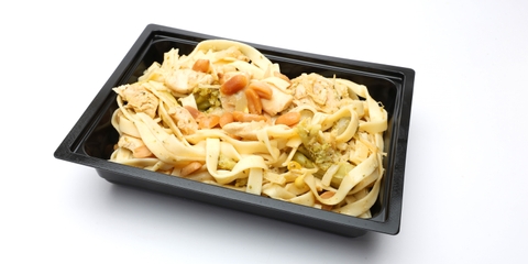 Jófalat Pad thai csirkehússal