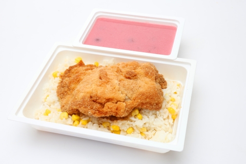 Szedres meggyleves, Krémfehérsajttal töltött pulykamell rántva, kukoricás rizs 