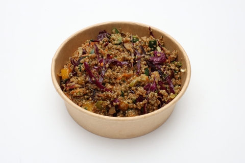 Ázsiai quinoa saláta