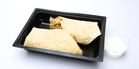 Csirkés-lencsés tortilla avokádóval, Tejföl