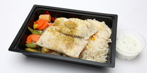 Roston sült tőkehalfilé, Basmati rizs, wok zöldség, Joghurtos remulád