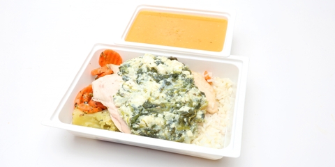 Mexikói kukorica püréleves, Csirkesteak parajos ricottával, Brokkoli, rizs, sárgarépakorong