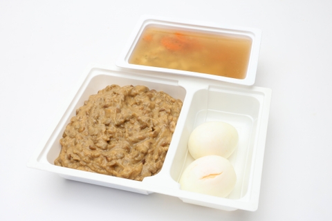 Erőleves zöldséggel, tésztával, Lencsefőzelék , főtt tojás, Gyümölcs Erőleves zöldséggel, tésztával, Lencsefőzelék , főtt tojás, Gyümölcs