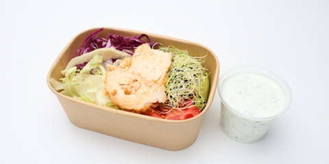 Görögös csirkés poké tál, tzatziki