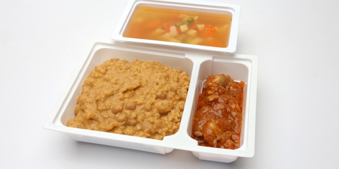 Tavaszi zöldségleves , Vöröslencsés csicseriborsó főzelék, csirkecombpörkölt