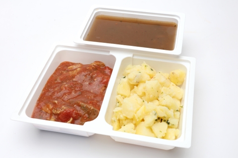 Magyaros gombaleves csicseritarhonyával, Paradicsomos harcsaragu, petrezselymes burgonya