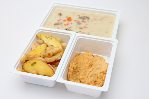 Tárkonyos pulykaraguleves, Fitnesz párizsi pulykamell, balzsamecetes, zelleres alma