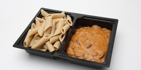 Gombapaprikás, teljes kiőrlésű durum tészta Gombapaprikás, teljes kiőrlésű durum tészta