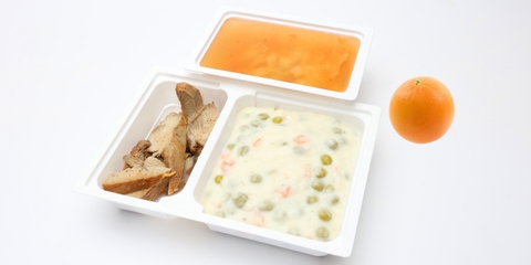 Zöldségleves tarhonyával, Finomfőzelék, pulykasült, narancs