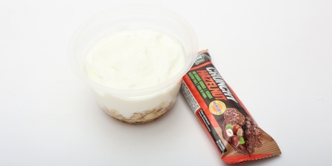 DW Crunchy Mogyoró (30g), Zabpelyhes kefír (130g)