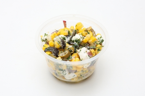 Olivás-krémfehérsajtos kukoricasaláta (150g)