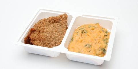 Argentin csirkemell TK bundában , parajos karottapüré