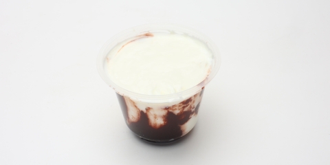 Szilvás réteges joghurt