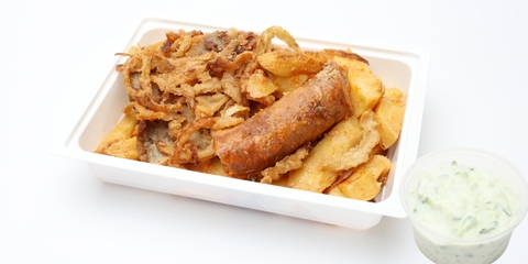Grill tál (dijoni mustáros tarja, sült kolbász, lyoni hagyma), tepsis burgonya, tzatziki