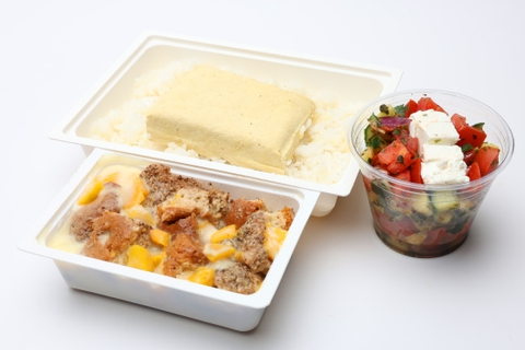 Mézes-mustáros tofu, rizs, Görögsaláta, Fitnesz aranygaluska barackos vaníliasodó (230g) Mézes-mustáros tofu, rizs, Görögsaláta, Fitnesz aranygaluska barackos vaníliasodó (230g)