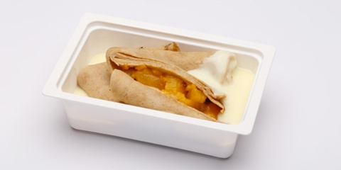 Fitnesz palacsinta barackkal töltve, vaníliaszósz (2db)