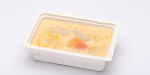 Trópusi gyümölcsleves