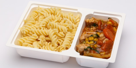 Medvehagymás, zöldséges pulykaragu, fusilli tészta