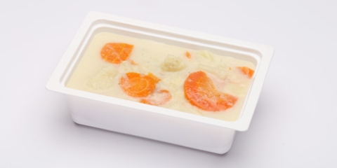 Tejfölös karfiolleves