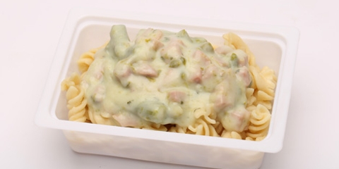 Sonkás-spárgás fusilli
