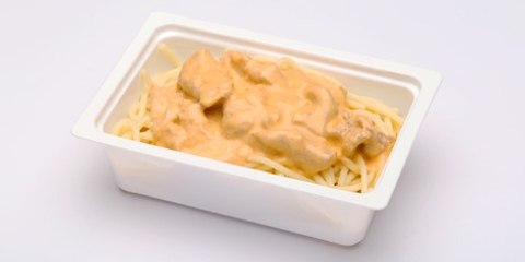 Tejszínes, fokhagymás pulykamelles spagetti Tejszínes, fokhagymás pulykamelles spagetti