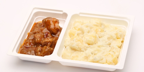 Majorannás burgonyafőzelék, pulykapörkölt