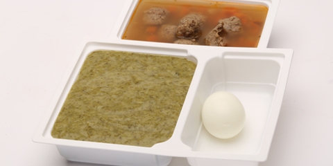 Alföldi májgombócleves, Spenót, főtt tojás