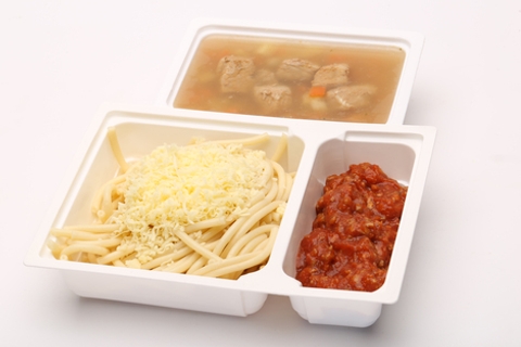 Sertésragu-leves, Bolognai makaróni, reszelt sajt