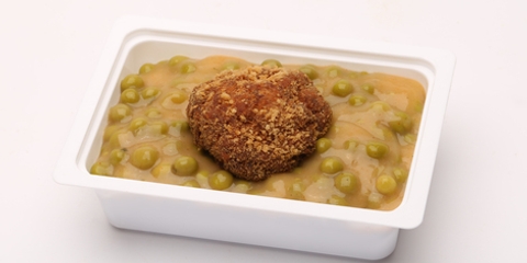 Magyaros zöldborsófőzelék, fasírt