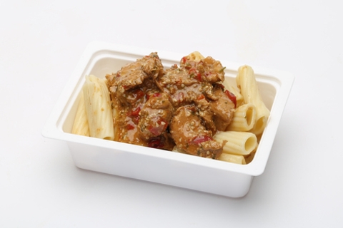 Rigatoni ázsiai chilis csirkével