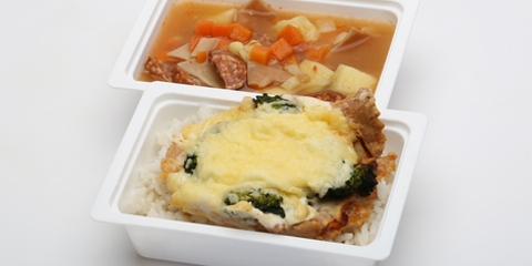 Lebbencsleves kolbásszal, Magyaróvári sertésborda, rizs