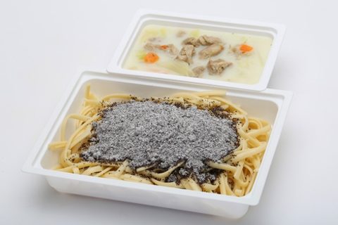 Szárnyas csorbaleves, Mákos tészta