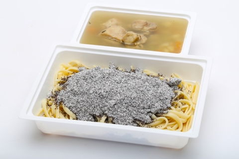 Falusi csirkeraguleves, Mákos tészta