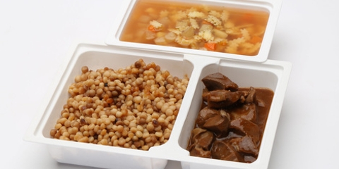 Zöldséges karalábéleves, Zúzapörkölt, tarhonya