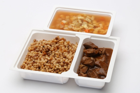 Zöldséges karalábéleves, Zúzapörkölt, tarhonya