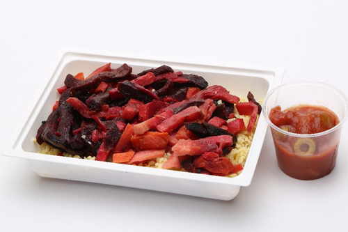 Sült zöldségek, bulgur, paradicsomos fűszeres mártogató