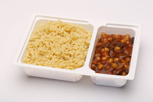 Gombás, paradicsomos csicseriborsó ragu, bulgur