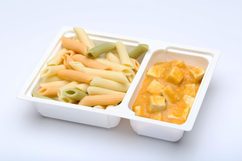 Tofu vadas, színes durum pennével
